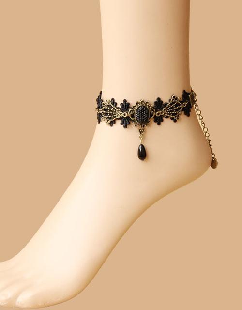 Black Gothic Anklet with Resin Diamond 